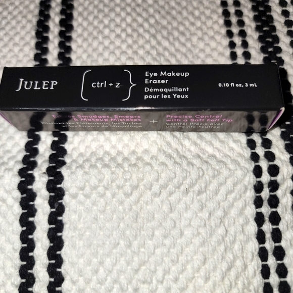 Julep Other - NIB Julep Ctrl +Z Eye‎ Make-up Eraser